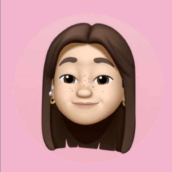 Meet your Posher, Olinna - Picture 1 of 1